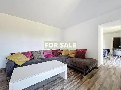 Detached Country House with Outbuilding