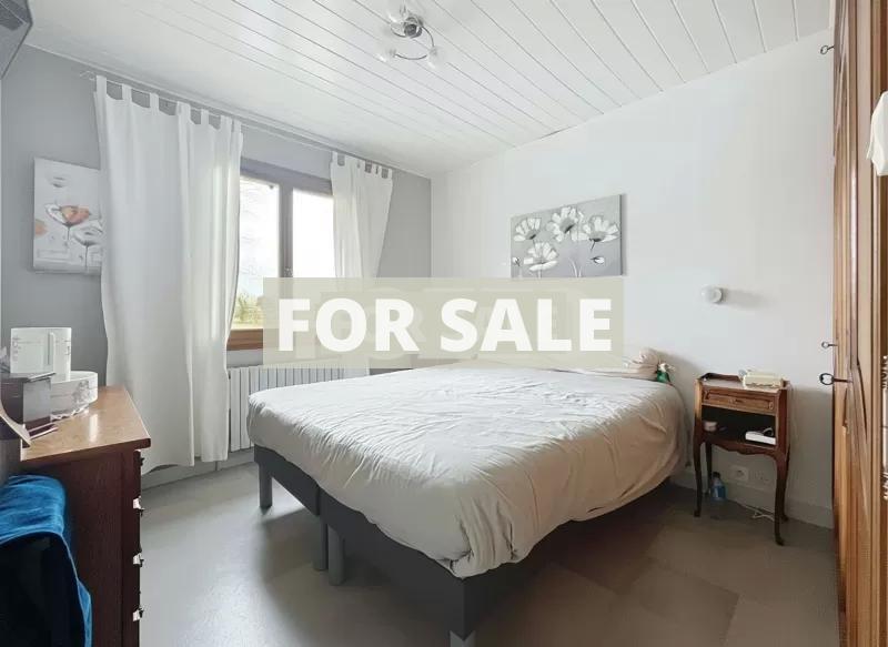 Detached Country House with Open Views