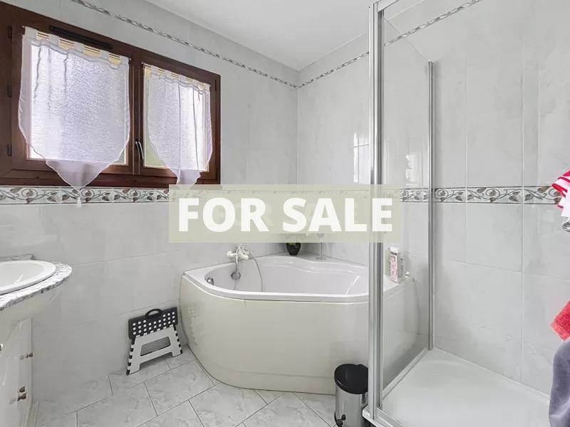 Detached Country House with Open Views