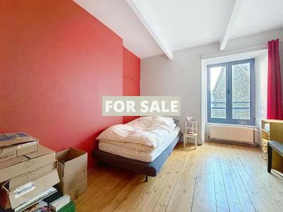 Contemporary Detached House in Coastal Resort