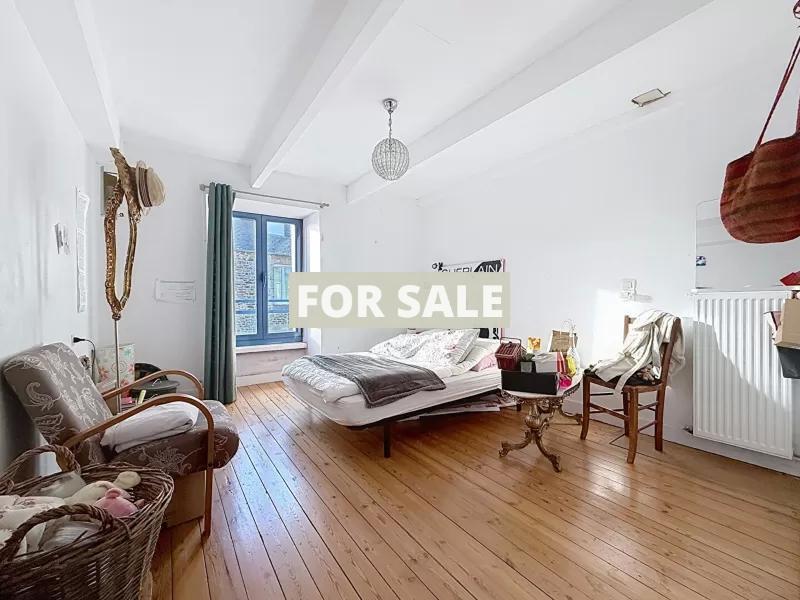 Contemporary Detached House in Coastal Resort