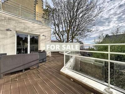 Stunning Villa with Panoramic Sea Views