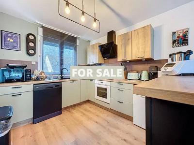 Beautiful House by the Coast with Courtyard Garden