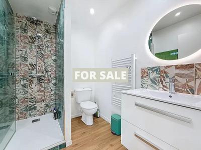 Traditional House with Garden by the Coast