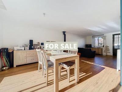 Traditional House with Garden by the Coast