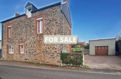 Detached House with Garden
