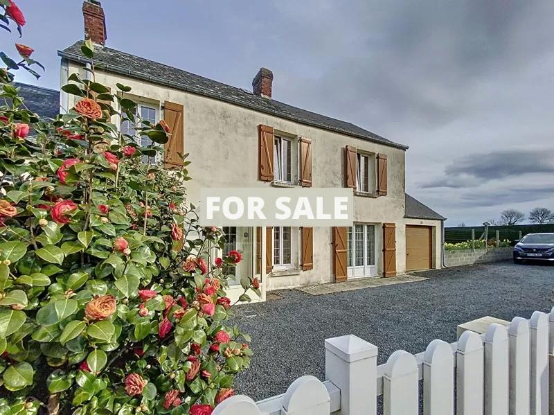 Detached House with Garden
