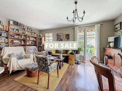 Coastal House in Great Location