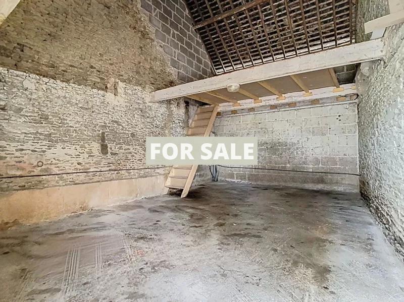 Detached Country House with OutbuildingClose to Mont-St_Michel