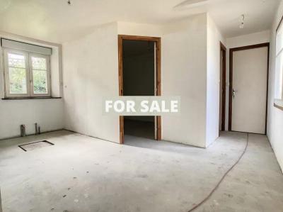 Habitable House to Renovate Further