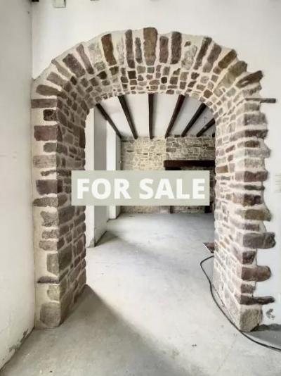 Habitable House to Renovate Further