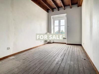 Habitable House to Renovate Further