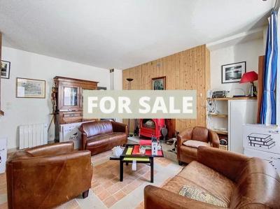 Town House By the Harbour