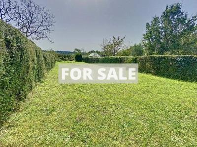 Detached House with Garden by the Coast