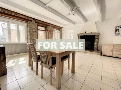 Detached House with Garden by the Coast