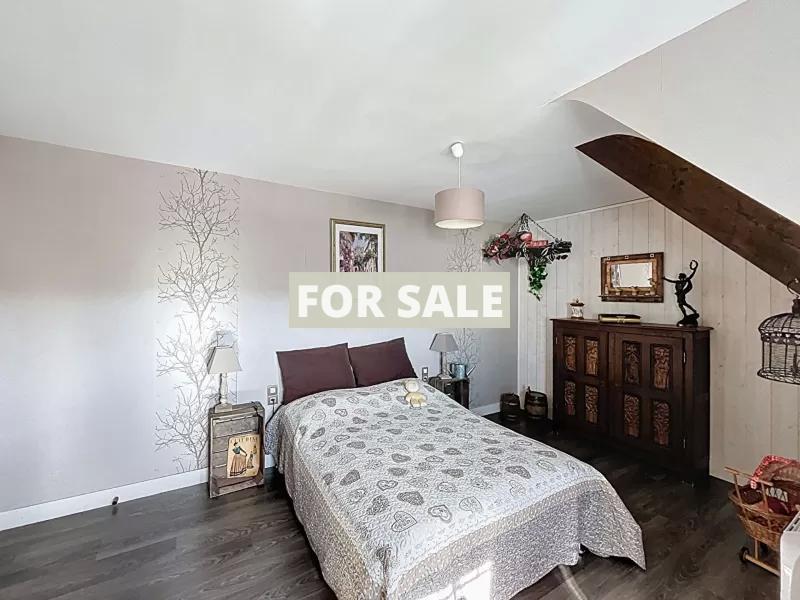 Beautiful Detached House in the Lovely Garden