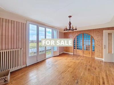 Detached House with Garden