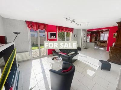 Detached House with Landscaped Garden