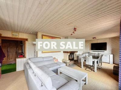 Detached House with Terrace and Landscaped Garden
