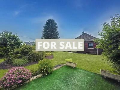 Detached House with Terrace and Landscaped Garden