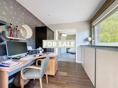 Stunning Property in 2.7 Hectares by Lake Dathee