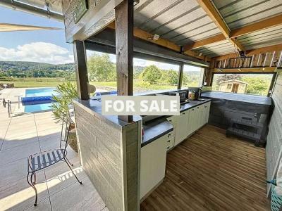 Stunning Property in 2.7 Hectares by Lake Dathee