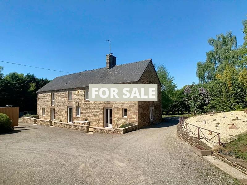 Detached Country House with Outbuilding