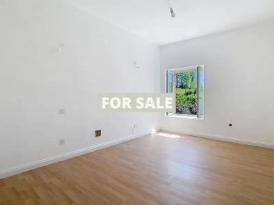 Detached Country House with Outbuilding