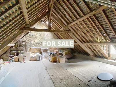 Detached Country House with Outbuilding