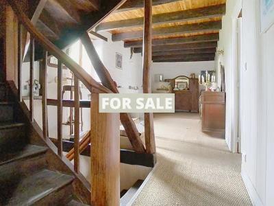 Detached Country House with Outbuilding