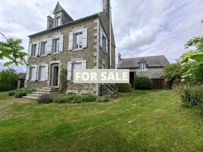 Manor House Style Property with Mature Garden