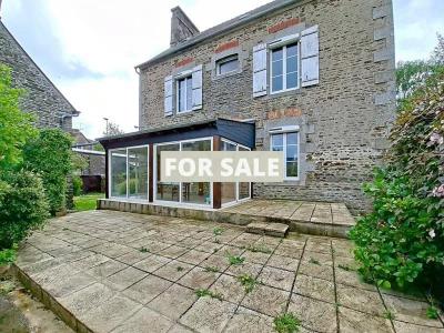 Manor House Style Property with Mature Garden