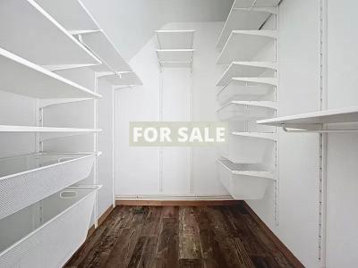 Detached House with Landscaped Garden