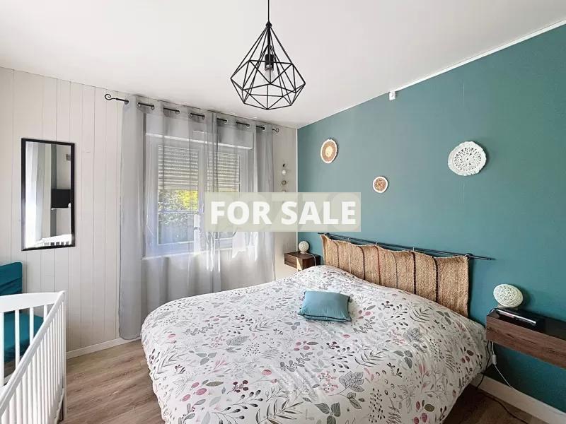 Delightful Cottage Style Property in Popular Village