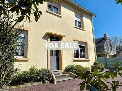 Delightful Cottage Style Property in Popular Village