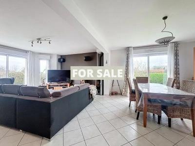 Detached House with Garden