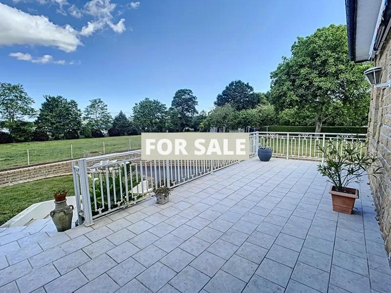 Detached Country House with Open Views