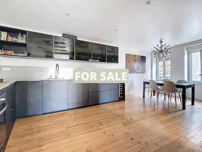 Town House in Good Order in Coastal Resort