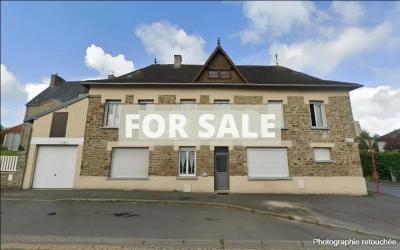 Traditional House with Garden