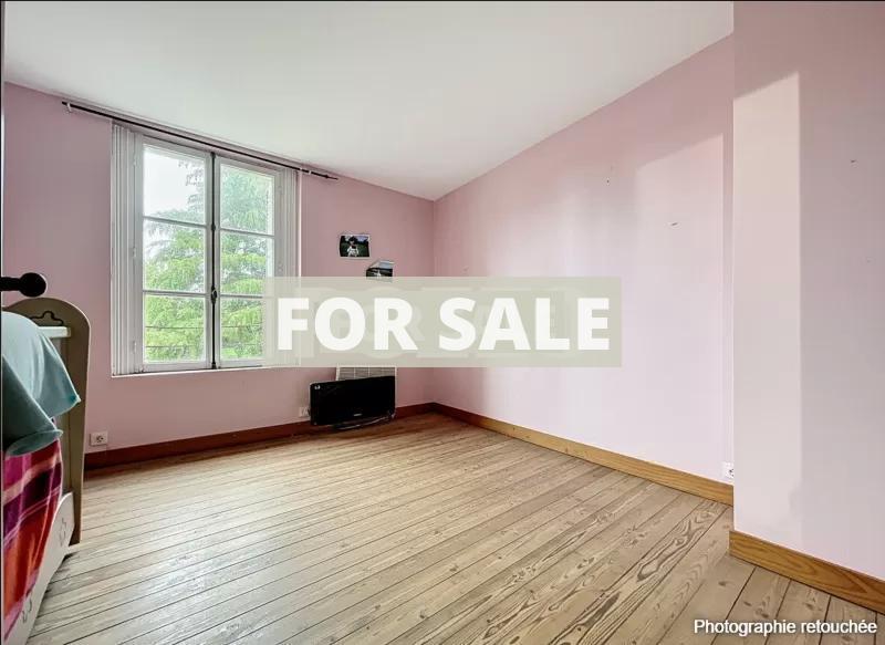 Large Detached House with Garden