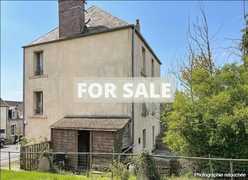 Large Detached House with Garden