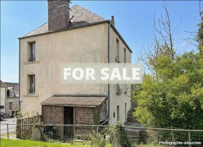 Large Detached House with Garden