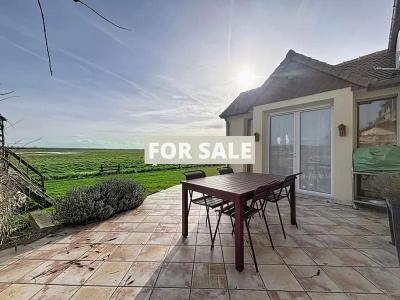 Stunning Detached House with Sea Views