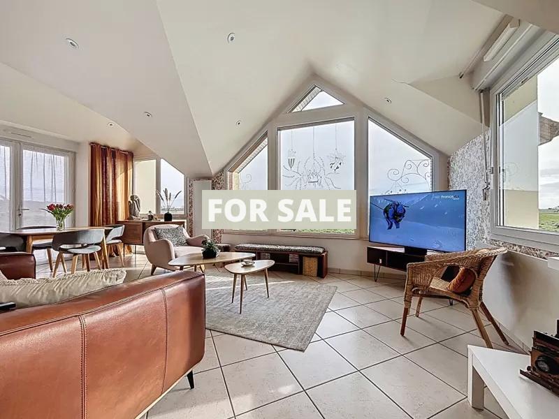 Stunning Detached House with Sea Views