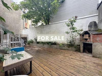Traditional House with Courtyard Garden