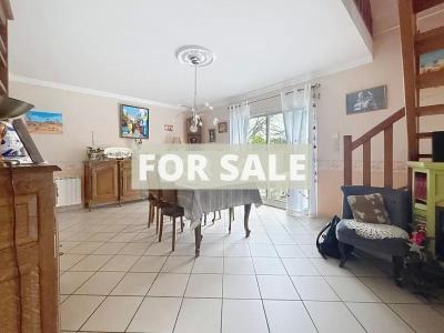 Detached House with Landscaped Garden