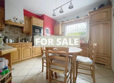 Detached House with Landscaped Garden