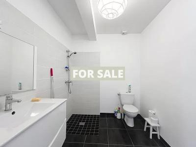 New Build Detached House with Garden