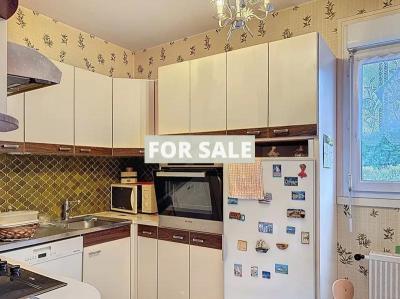 Traditional House with Garden