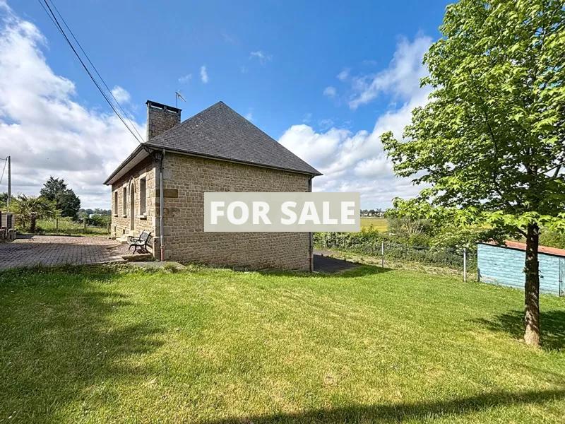 Detached House with Garden